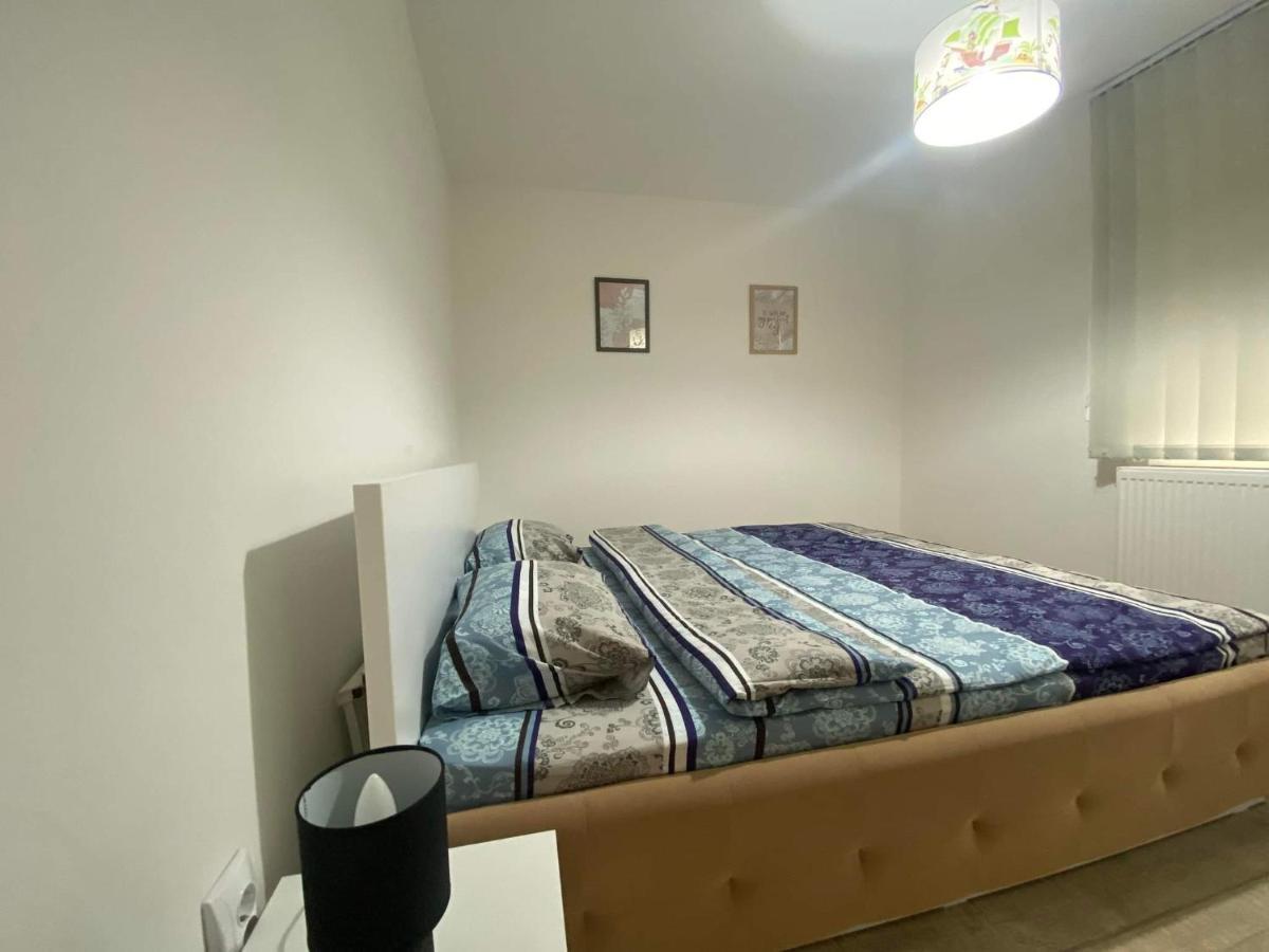The Best Apartament Central Hunedoara Ngoại thất bức ảnh